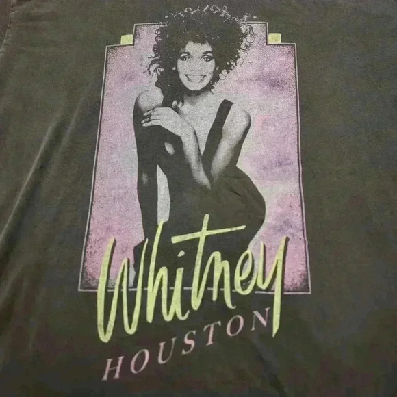 Daydreamer Black Whitney Houston Graphic Tee - Picture 2 of 14